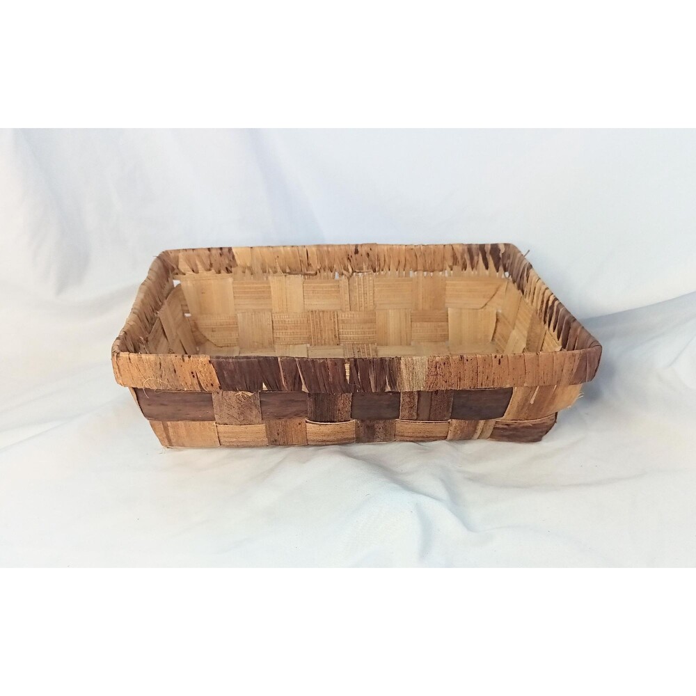 Vintage Finish Wood Chip Basket